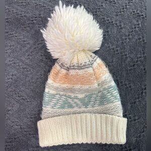 Juniors/womens Cozy Multicolor Knit Pom-Pom Beanie
